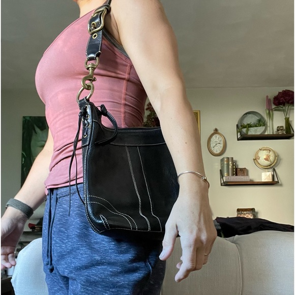 Coach Bags Authentic Vintage Coach Slim Bleecker Duffle Crossbody 398 Excellent Condition